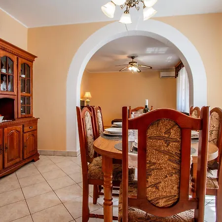 Gorgeous In * Svetvinčenat