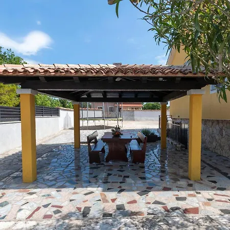 Gorgeous In * Svetvinčenat